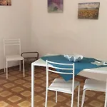 A Casa Di Manu