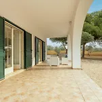 Villa Degli Archi