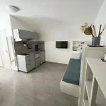 Acquasale Apartment 
