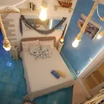 Piazzetta Petrone Apartments + Parking